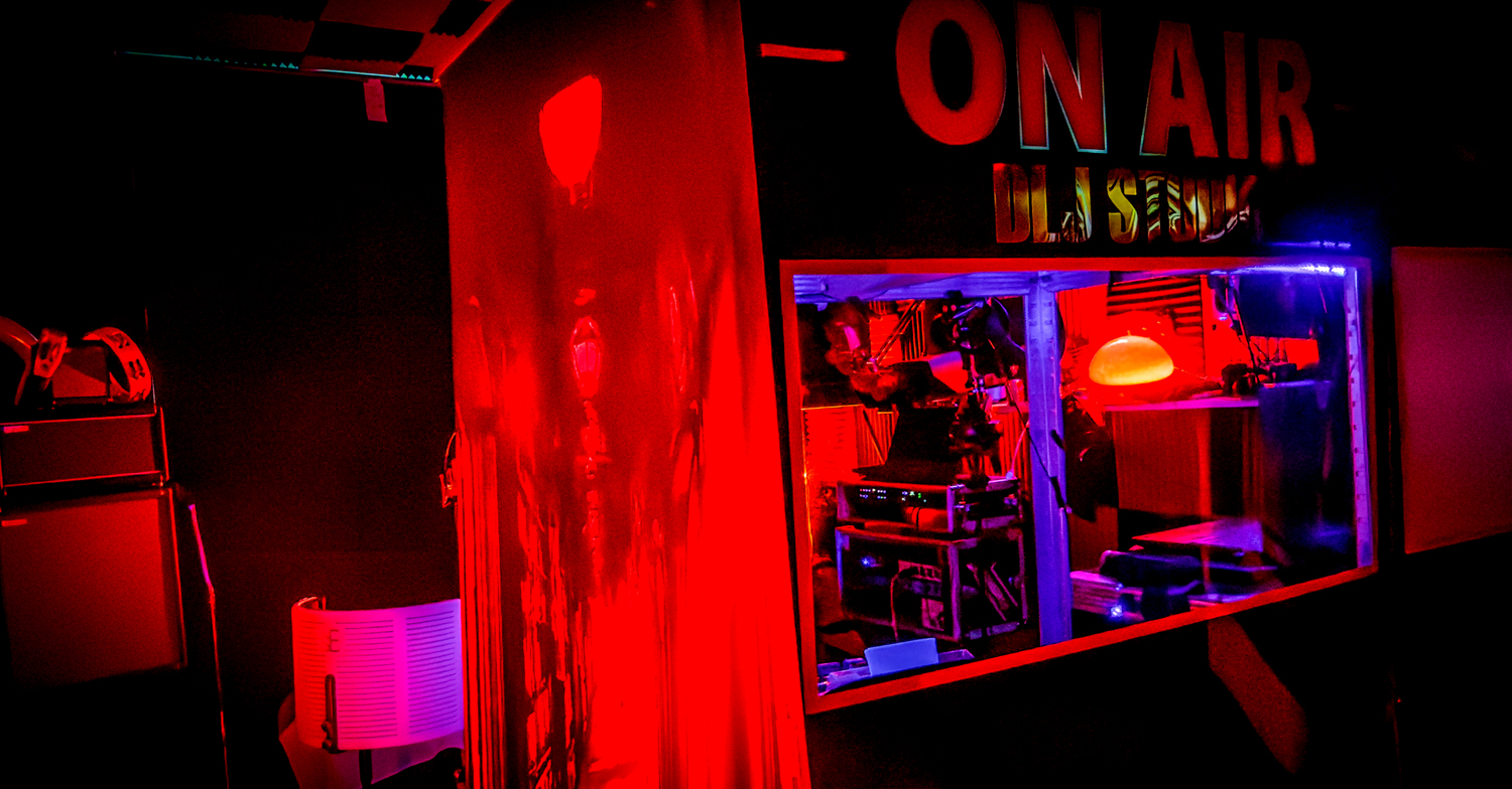Régie et espace du DLJ Studio